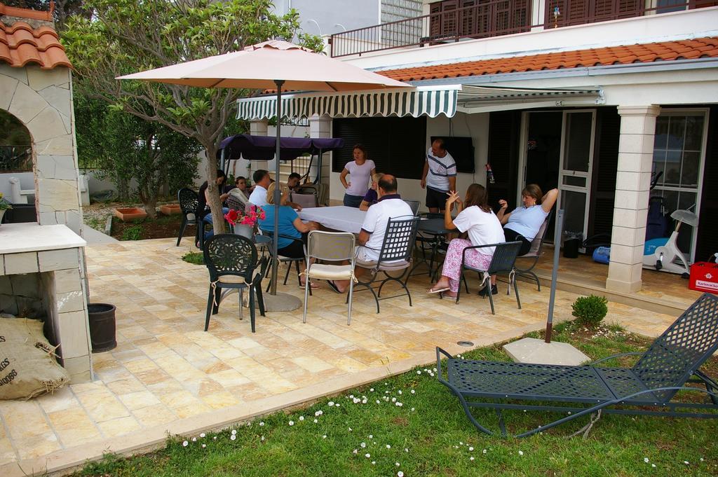 Apartmani Sea View لوكفا روجوزنيكا الغرفة الصورة