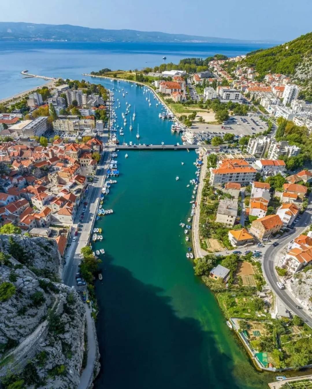 Apartmani Sea View لوكفا روجوزنيكا المظهر الخارجي الصورة